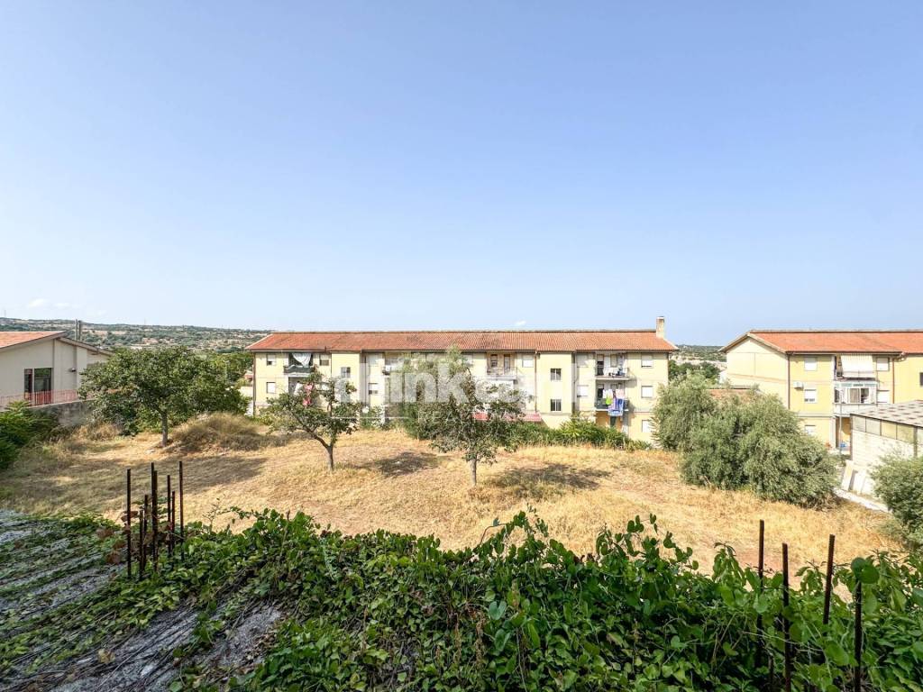 Casa indipendente a Canicattini bagni in Via messina - Foto 2
