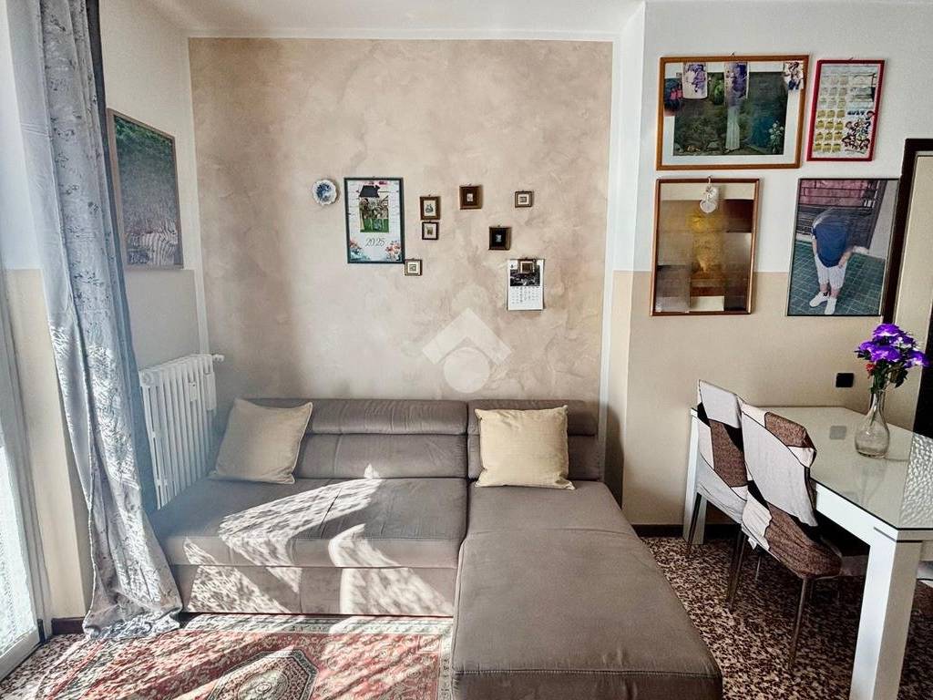 Appartamento a Rogno in Via Dei Mori, 12 - Foto 2