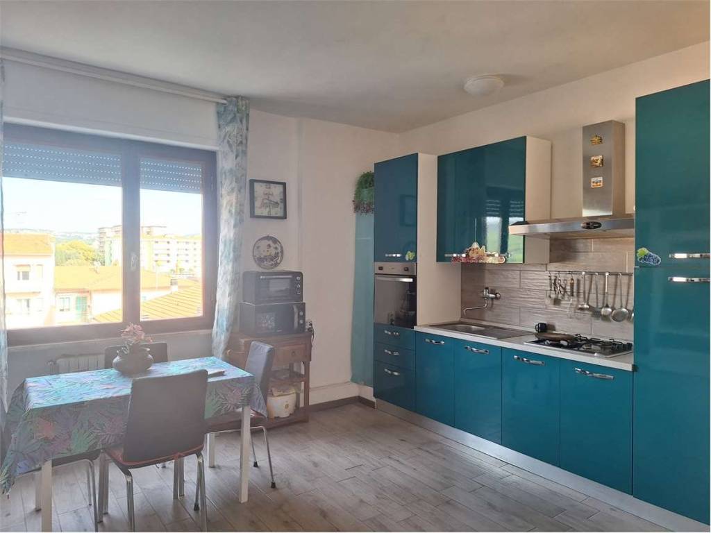 Appartamento a Rosignano marittimo in Via Mascagni - Foto 2