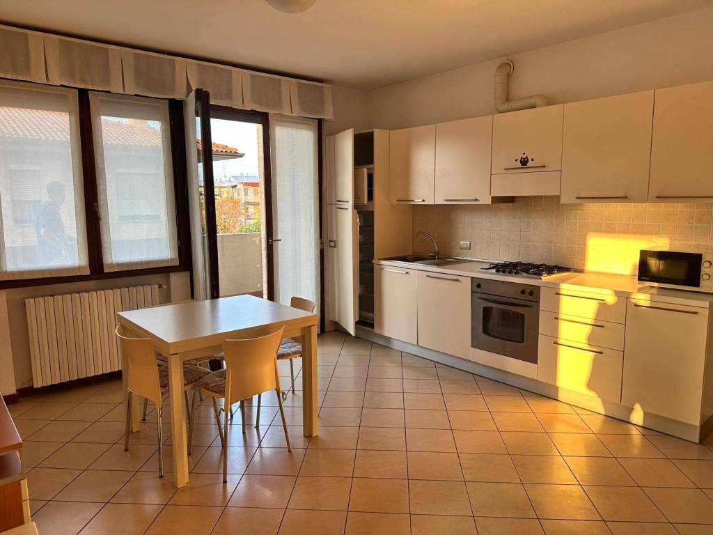 Appartamento a Parma in Via Edward Jenner - Foto 2