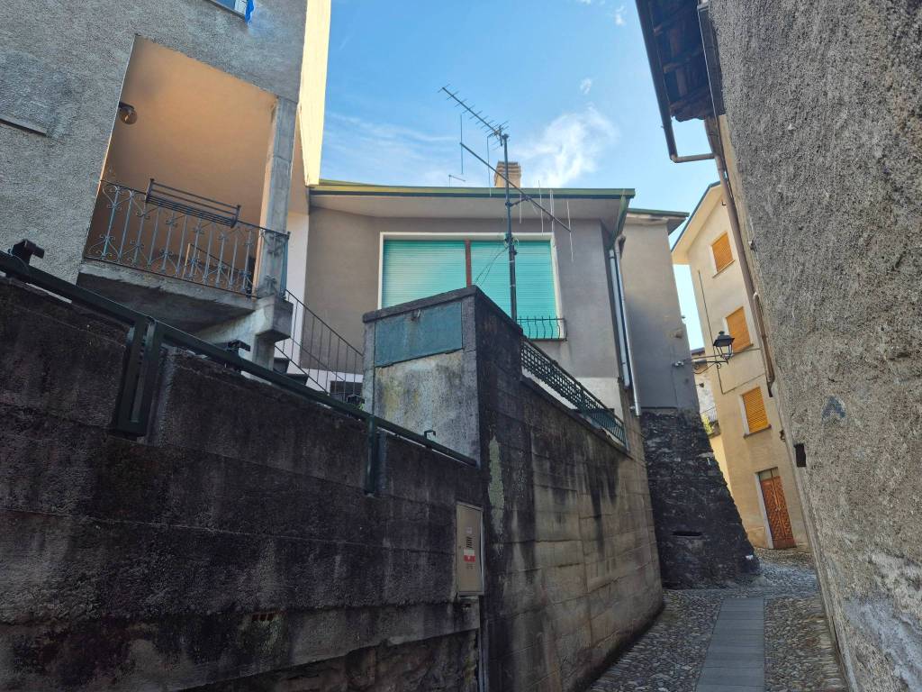 Appartamento a Montagna in valtellina in Via Piazza - Foto 2