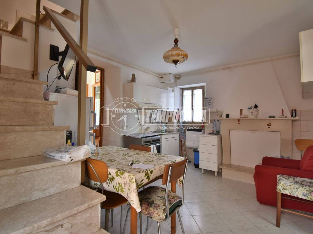 Casa indipendente a Tolentino in Via dei Cappuccini 51 - Foto 3