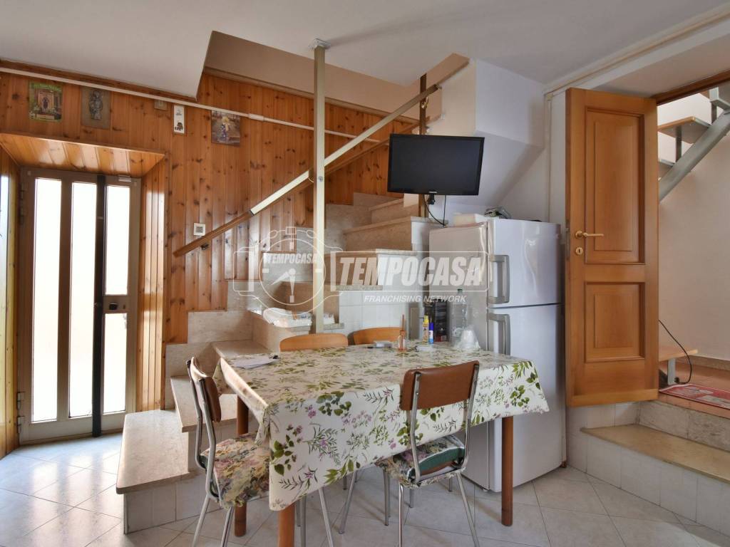 Casa indipendente a Tolentino in Via dei Cappuccini 51 - Foto 4