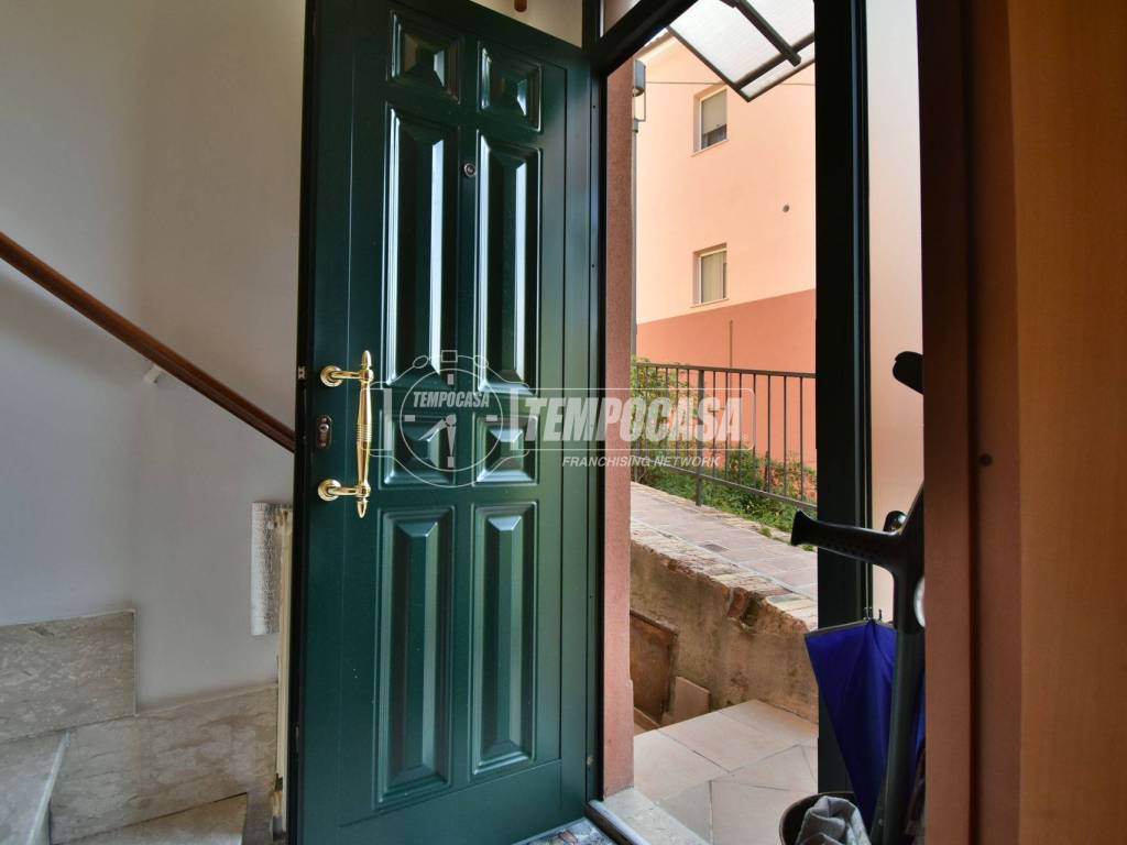 Casa indipendente a Tolentino in Via dei Cappuccini 49 - Foto 2