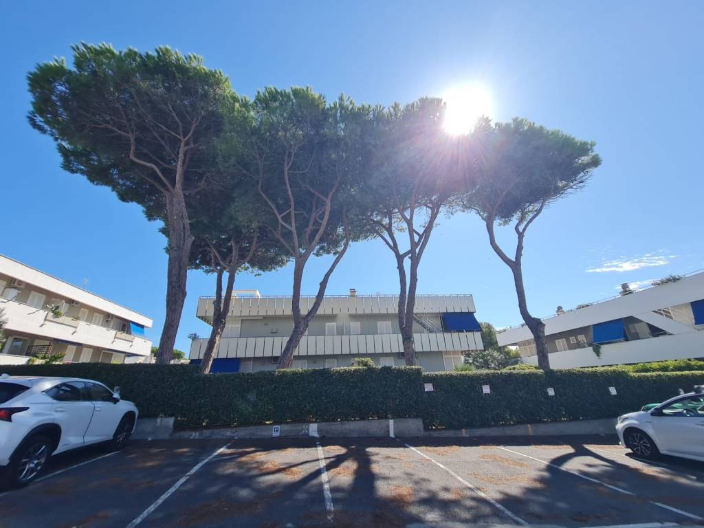 Appartamento a Santa marinella in Lungomare Guglielmo Marconi, 158 - Foto 3