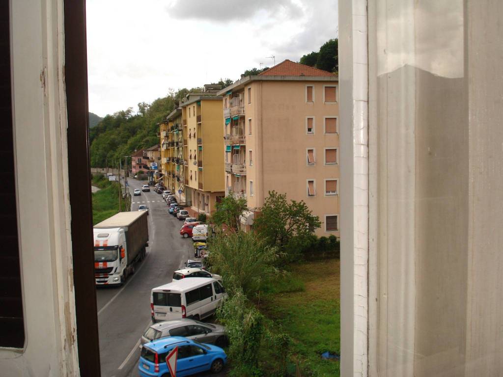 Appartamento a Serra riccò in Via Fratelli Canepa - Foto 2