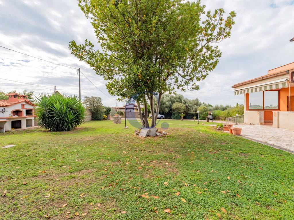 Villa a Cerveteri in Via Fosso della Tomba - Foto 4