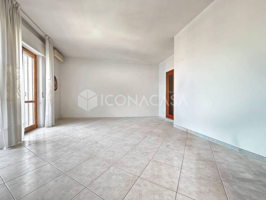 Appartamento a Matera in Via Gesualdo da Venosa - Foto 4