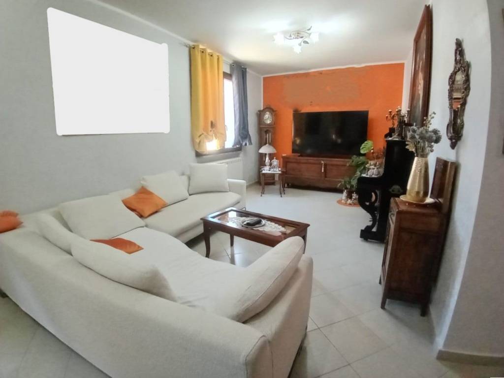 Villa a Trecate in Via Verra - Foto 4