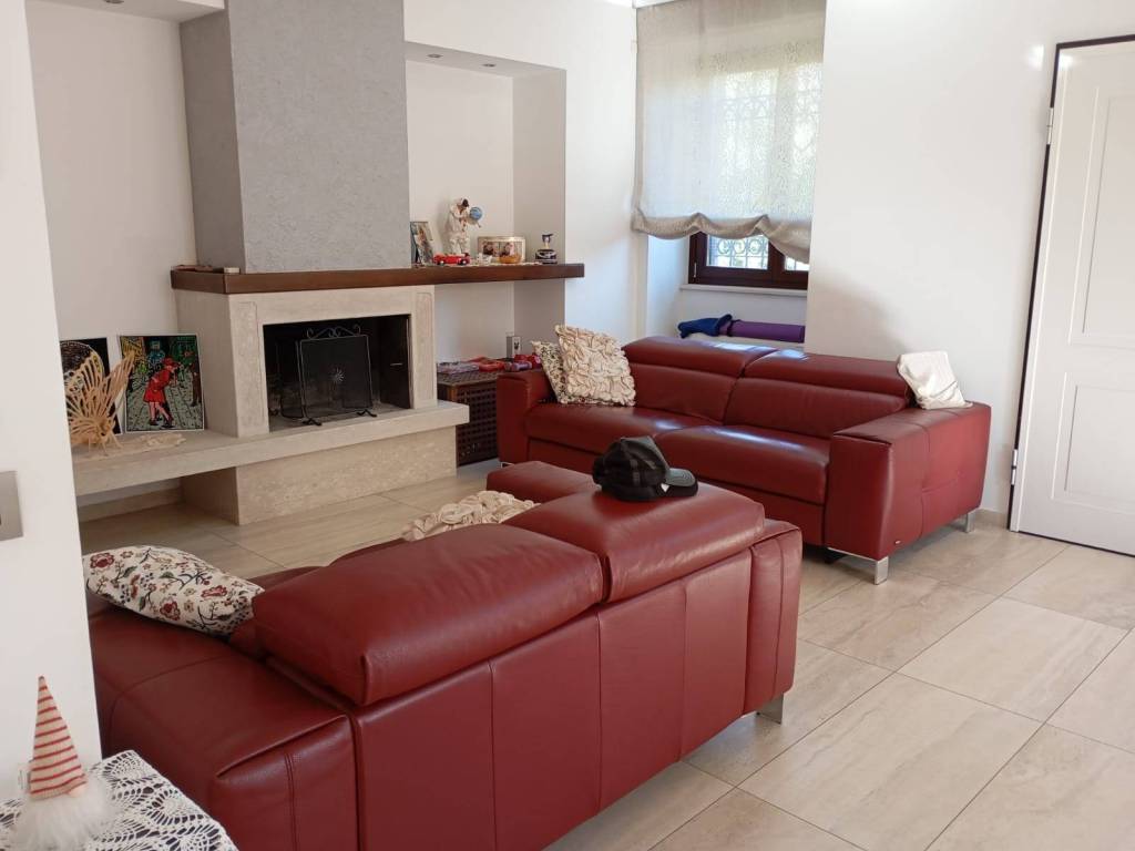 Villa a Minturno in Via Appia, 128 - Foto 3