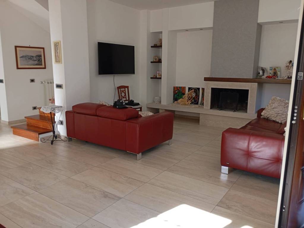 Villa a Minturno in Via Appia, 128 - Foto 4