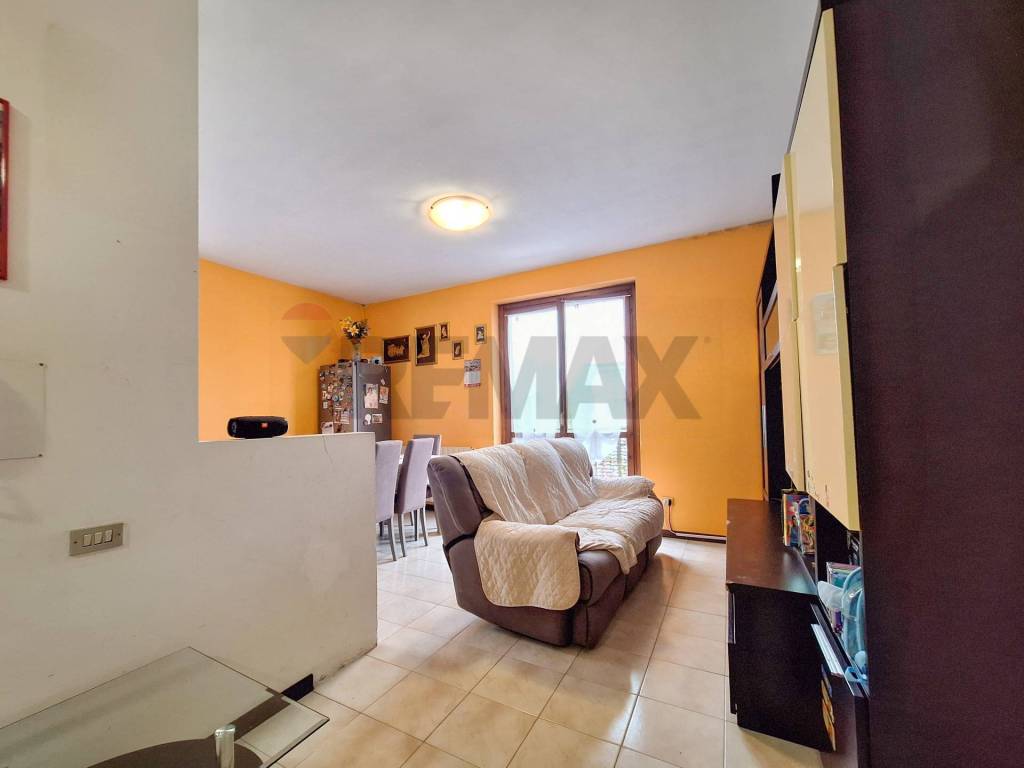 Appartamento a Cassano magnago in VIA PUCCINI, 25 - Foto 4