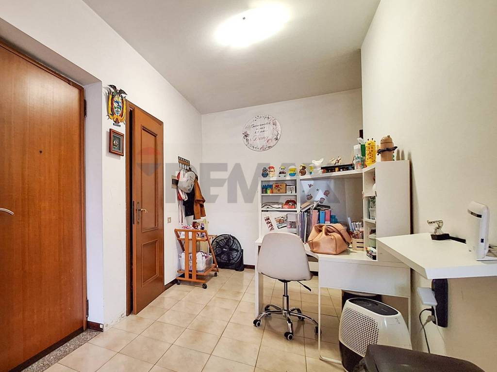 Appartamento a Cassano magnago in VIA PUCCINI, 25 - Foto 5