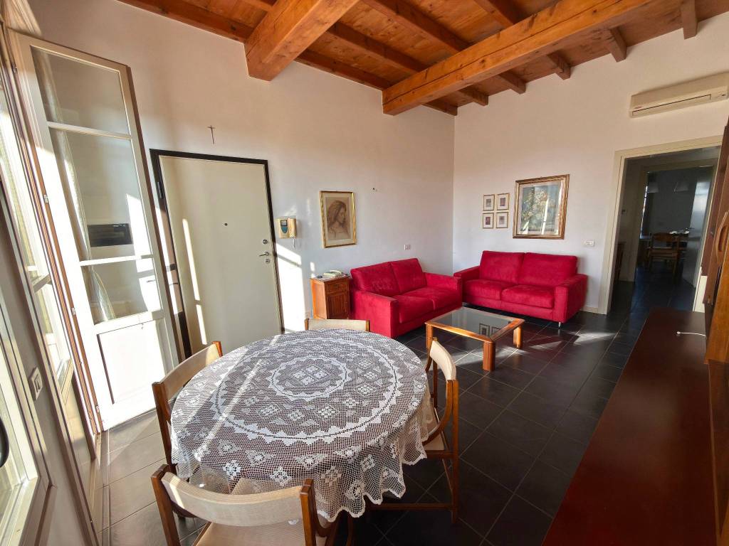 Appartamento a Curtatone in Via Giuseppe Bertani - Foto 3