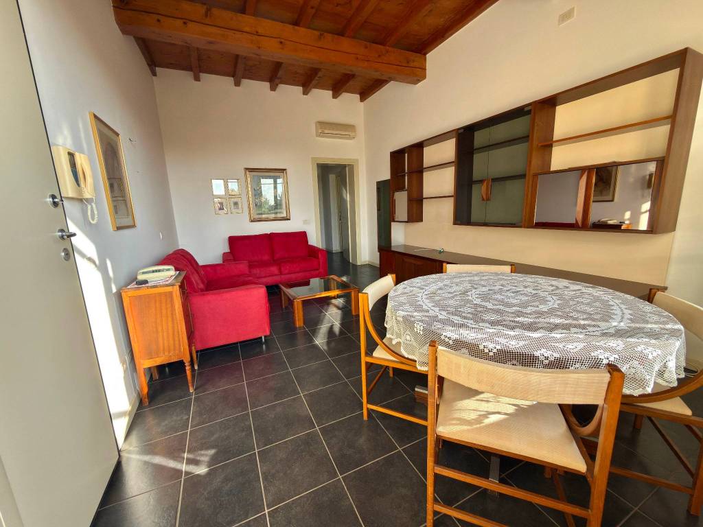 Appartamento a Curtatone in Via Giuseppe Bertani - Foto 4