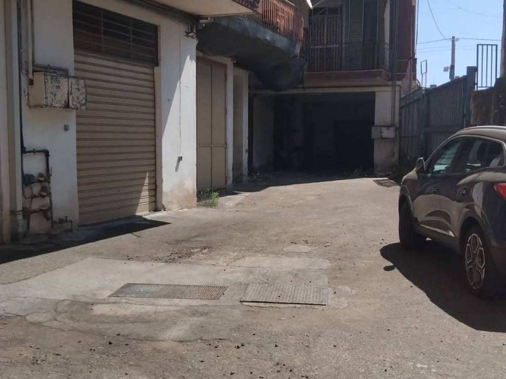 Box / garage a Aci catena in Via Pozzo - Foto 5