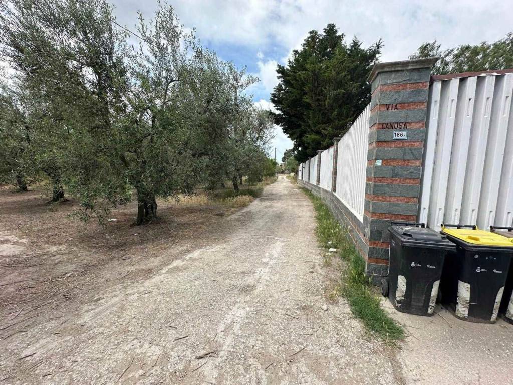 Appartamento a Barletta in VIA CANOSA - Foto 2