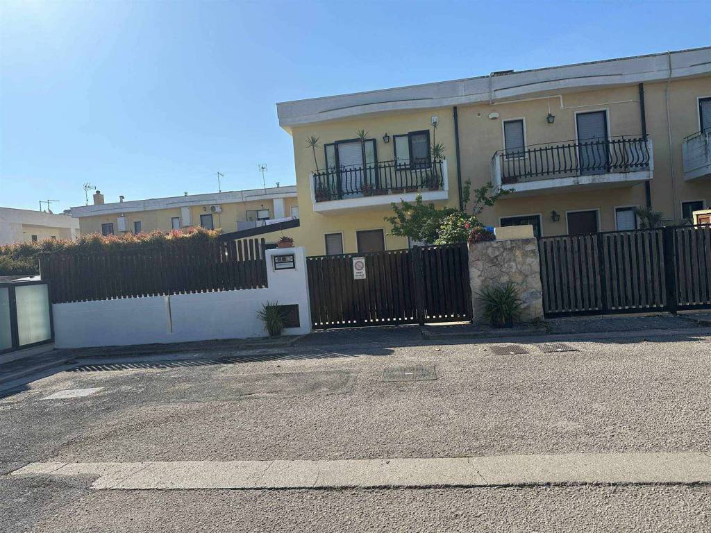 Villetta a schiera a Margherita di savoia in Via Giorgio Vasari - Foto 2