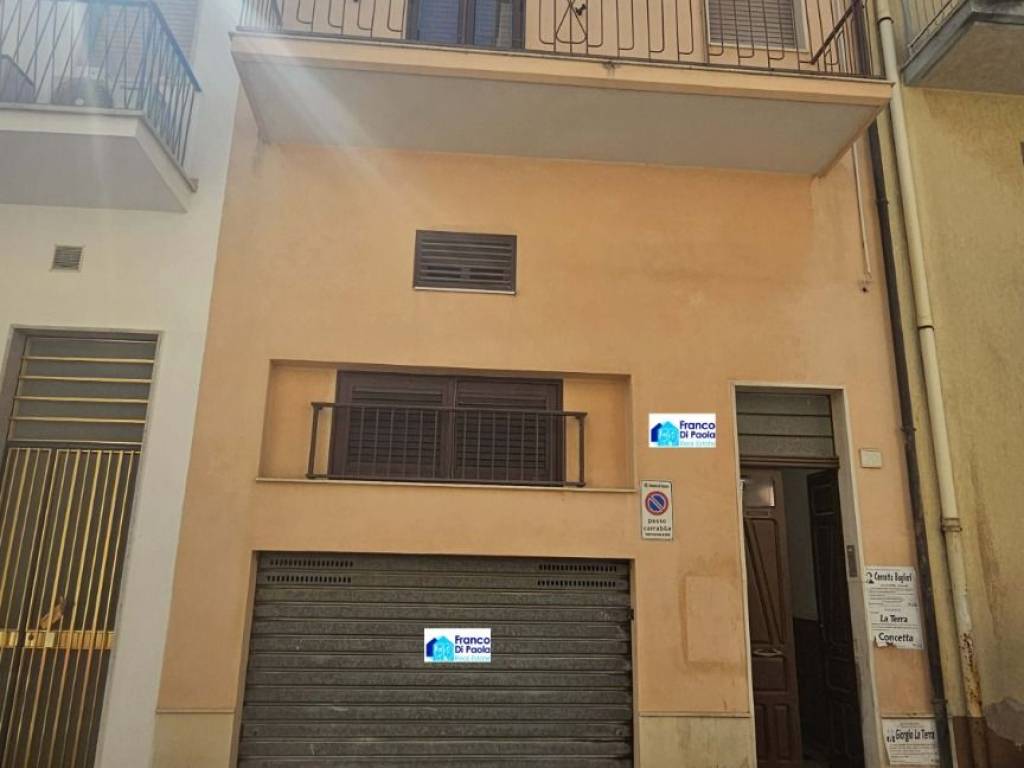 Casa indipendente a Ragusa in Via Tenente Giuseppe La Rocca - Foto 2
