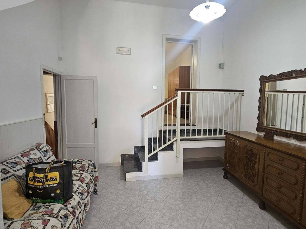 Casa indipendente a Ragusa in Via Tenente Giuseppe La Rocca - Foto 4