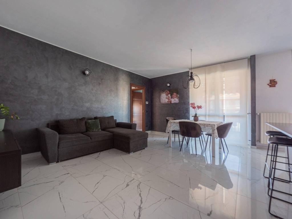 Appartamento a Asti in Via Elidio Valle - Foto 2