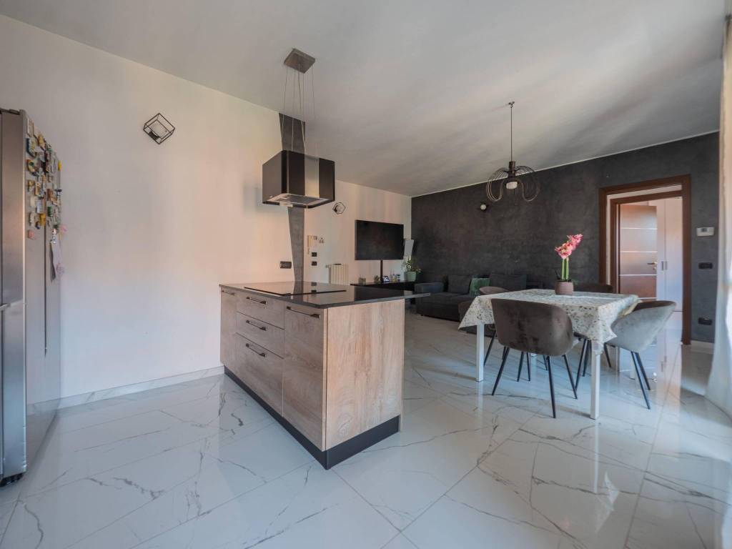 Appartamento a Asti in Via Elidio Valle - Foto 5