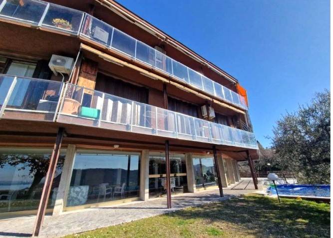 Appartamento a Costermano sul garda in Via Salita degli Olivi - Foto 2