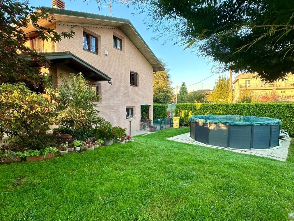 Villa a Vedano olona in Via Adua - Foto 4