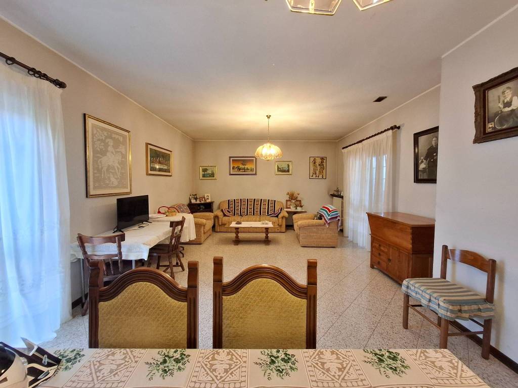 Villa a Teramo in Strada Provinciale 47 - Foto 2