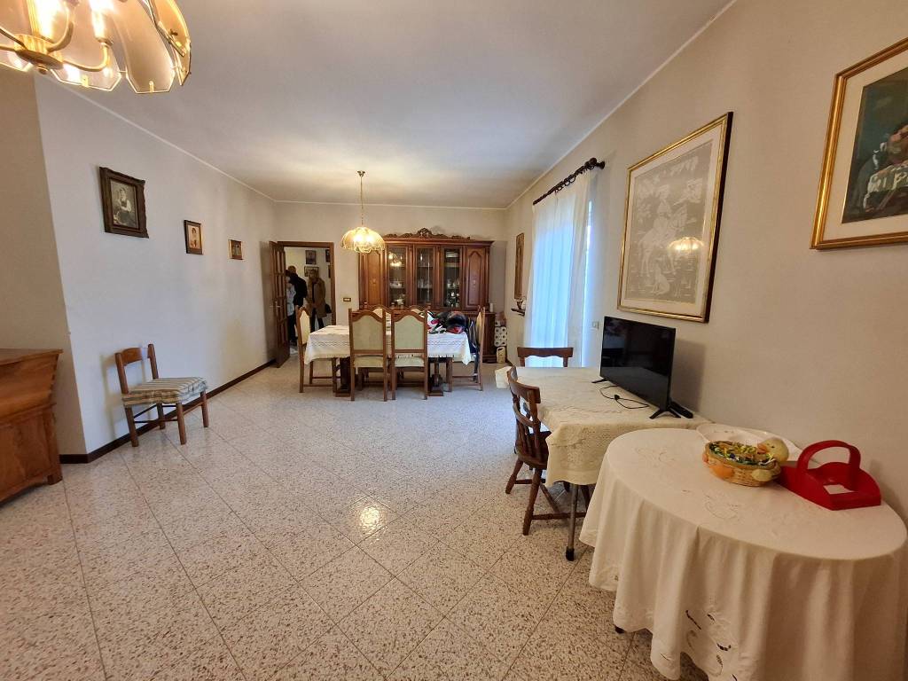 Villa a Teramo in Strada Provinciale 47 - Foto 3