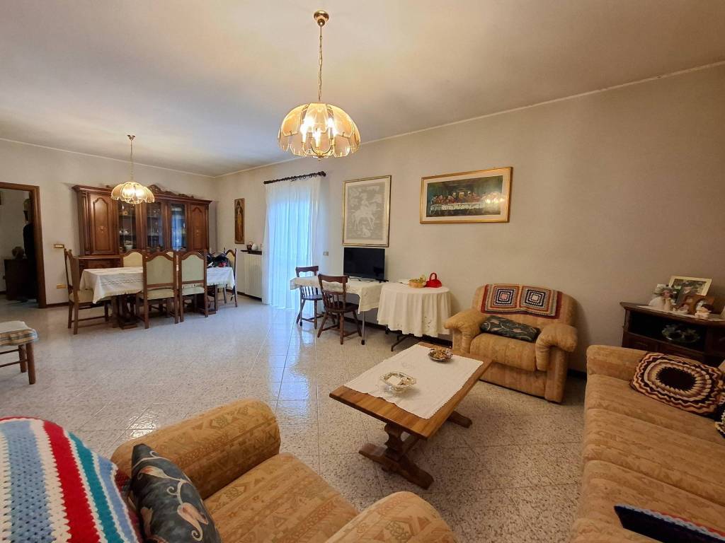 Villa a Teramo in Strada Provinciale 47 - Foto 4