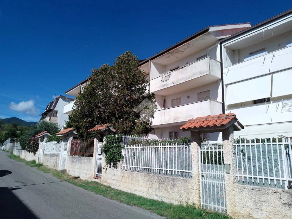 Villetta a schiera a Castrolibero in Via Tommaso Campanella, 6 - Foto 2
