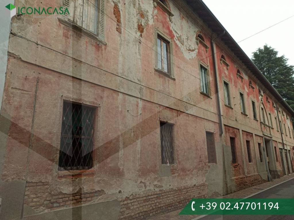 Palazzo / stabile a Ossona in Via Padre Reginaldo Giuliani - Foto 4