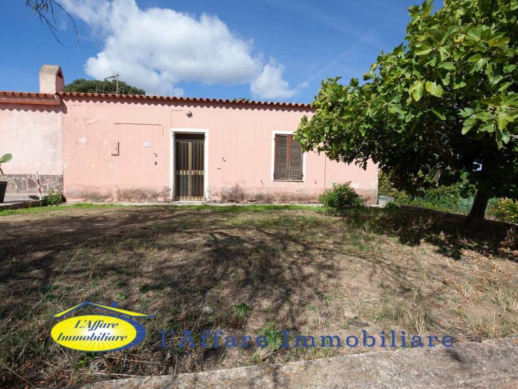 Villa a Loiri porto san paolo in VIA DEL LECCIO, 5 - Foto 3