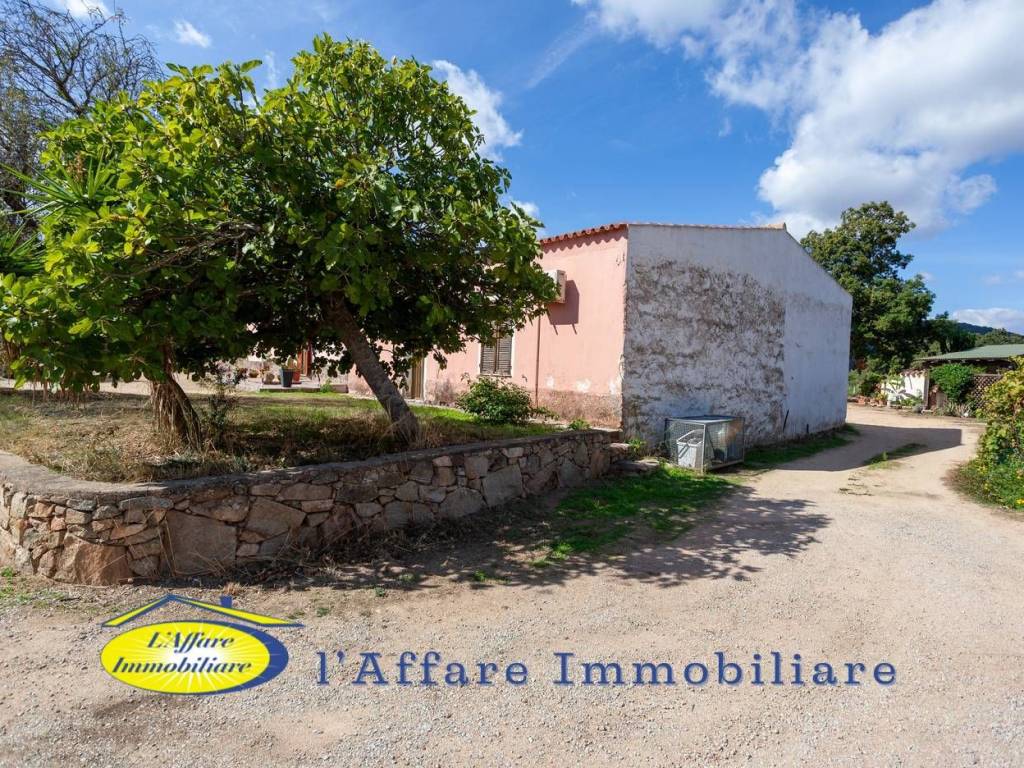 Villa a Loiri porto san paolo in VIA DEL LECCIO, 5 - Foto 4