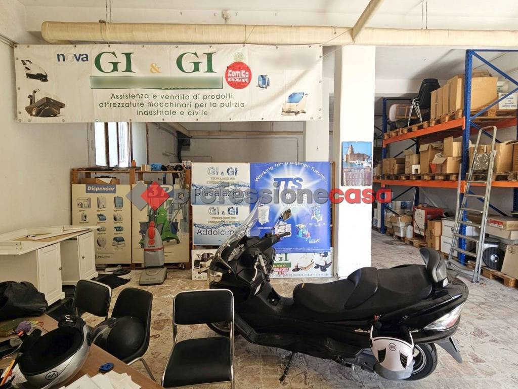 Immobile a Gravina di catania in Via Etnea, 54 - Foto 3