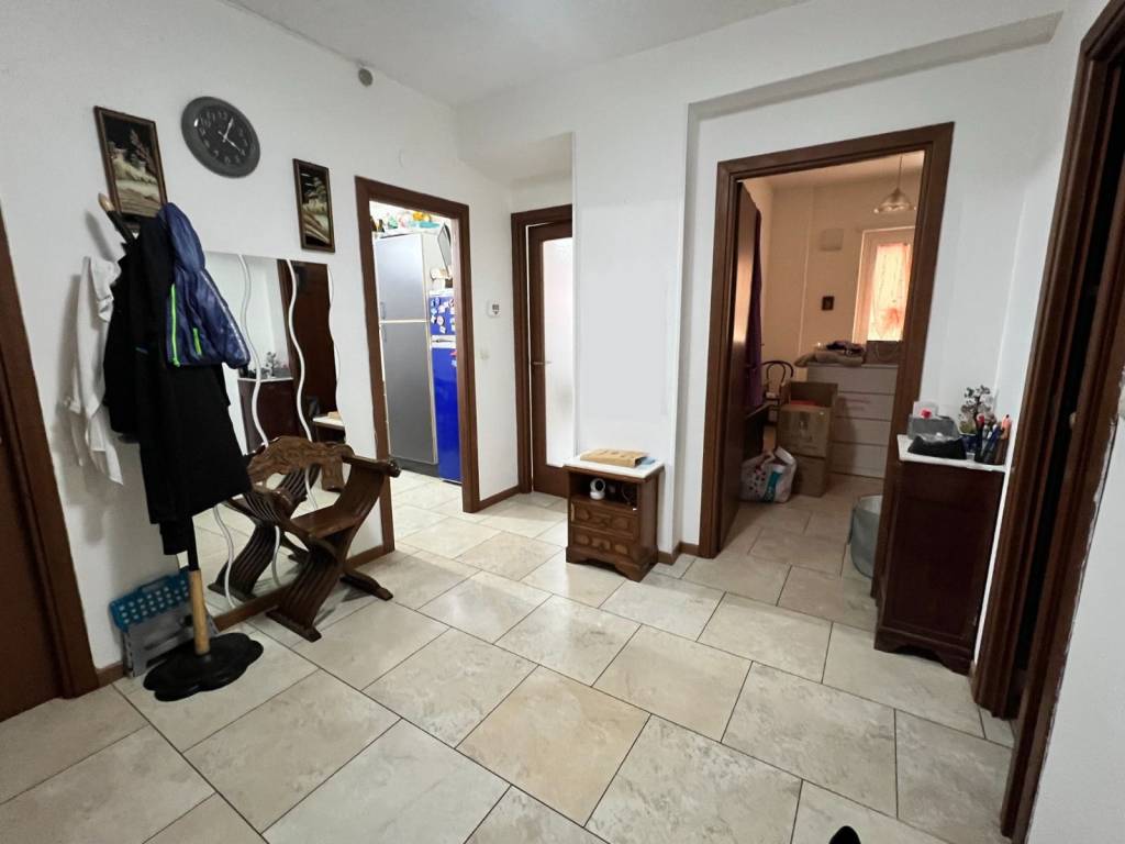 Palazzo / stabile a Tolentino in Via Nazionale, 13 - Foto 3