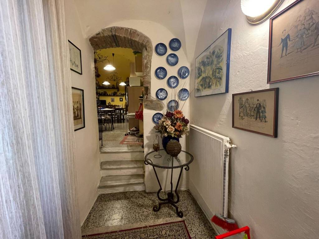 Appartamento a Sarzana in Via Nicolò Mascardi - Foto 4