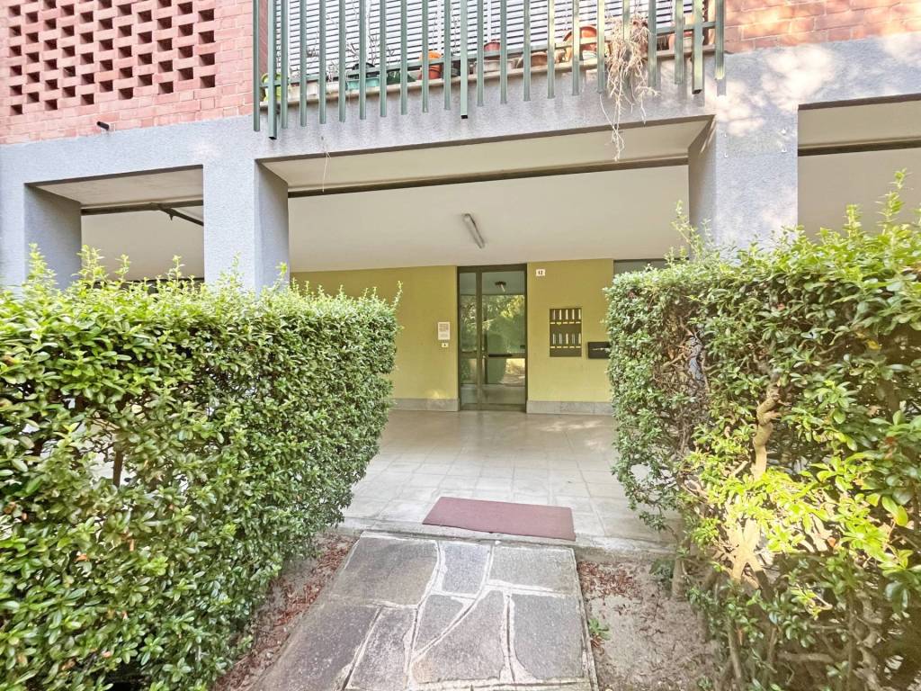 Appartamento a Pinerolo in Piazza Avis, 12 - Foto 2