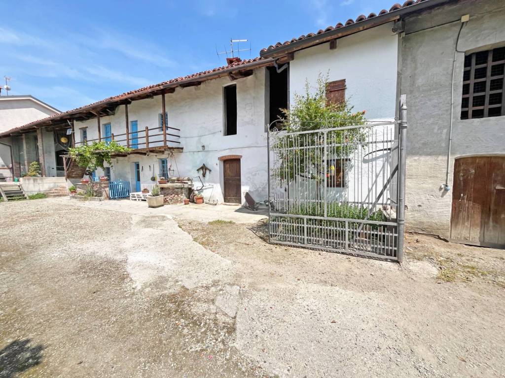 Casa indipendente a Pinerolo in Stradale per Poirino, 126 - Foto 5