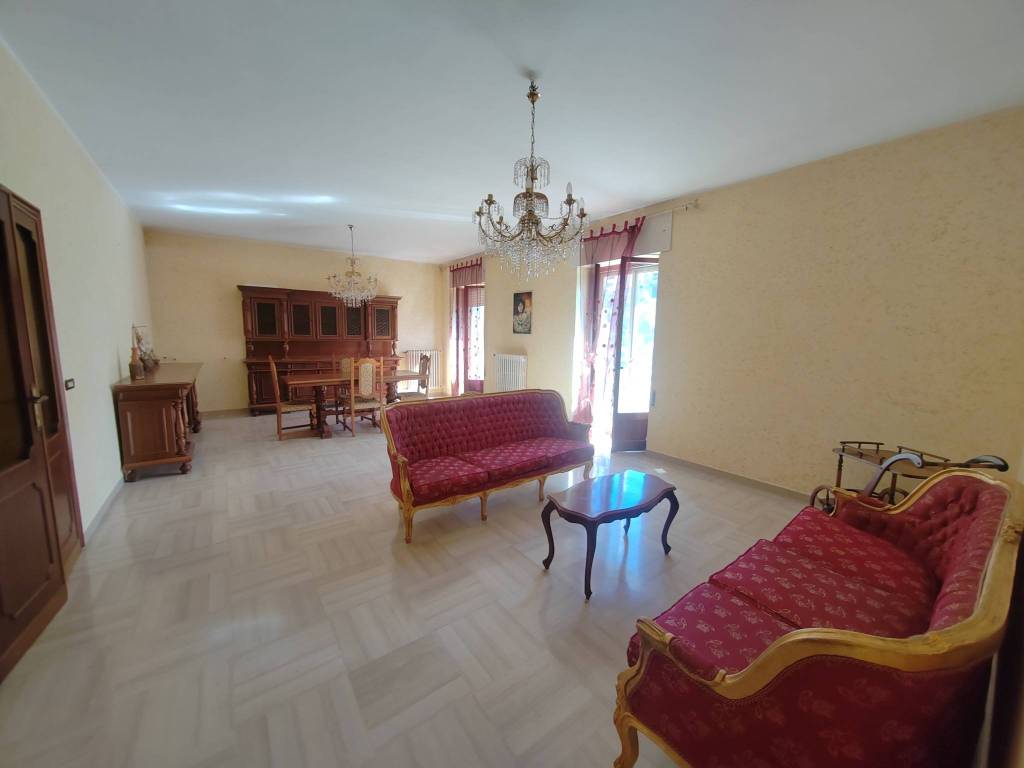 Appartamento a Amaseno in Viale dell'Auricola - Foto 5