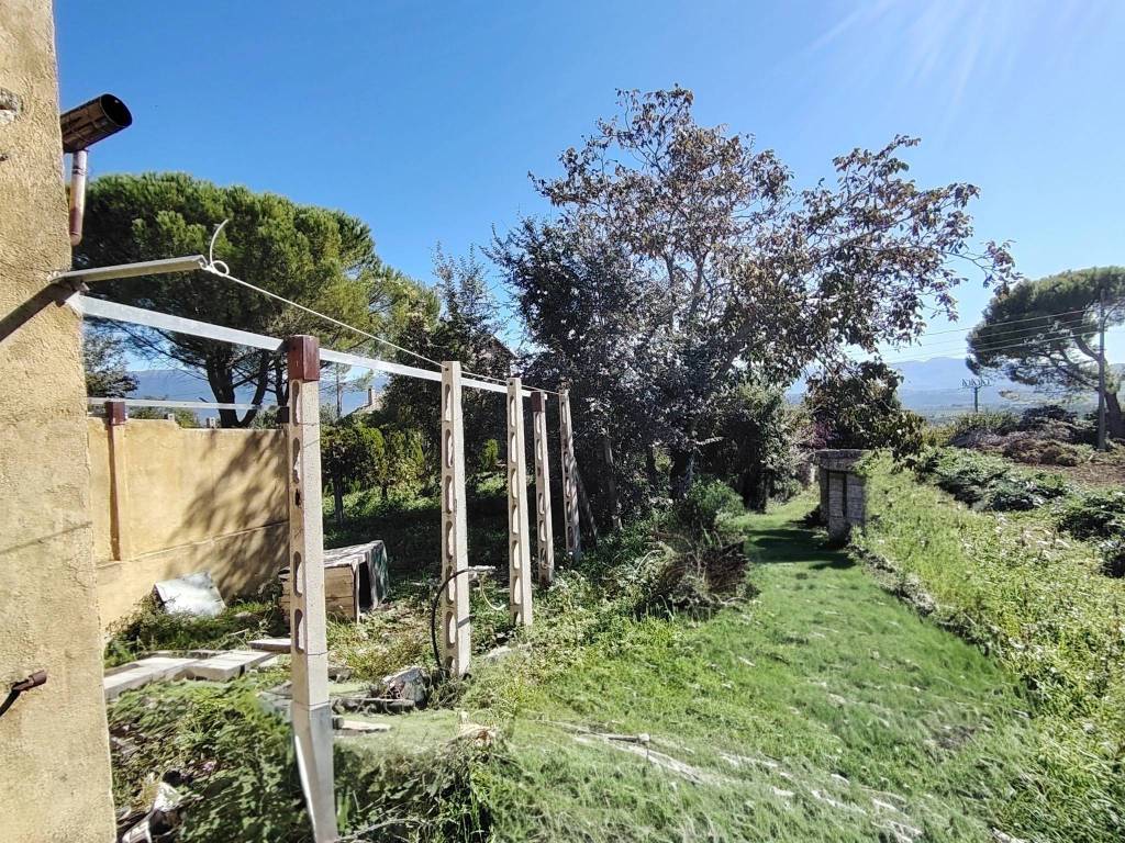Casa indipendente a Castel ritaldi in Strada Provinciale di Colle Marchese - Foto 4