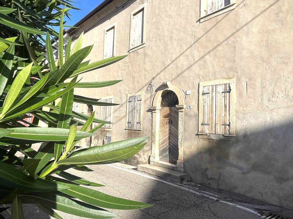 Rustico / casale a Colognola ai colli in Via Camillo Benso di Cavour - Foto 2