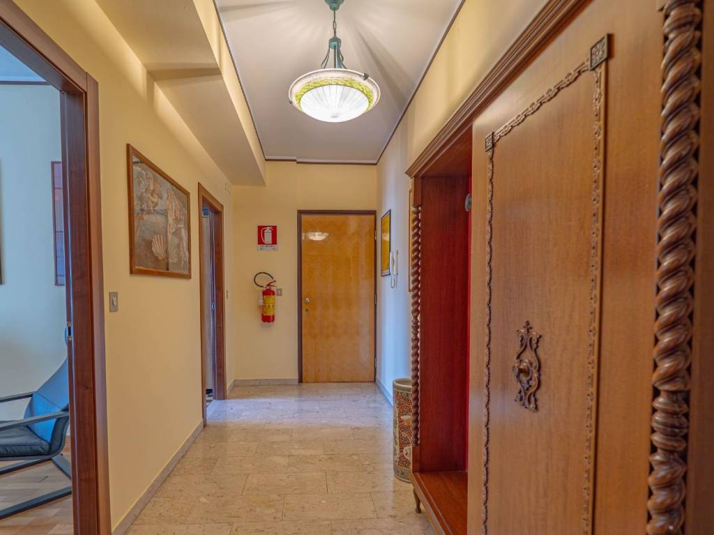 Appartamento a Sondrio in Piazza Campello - Foto 2