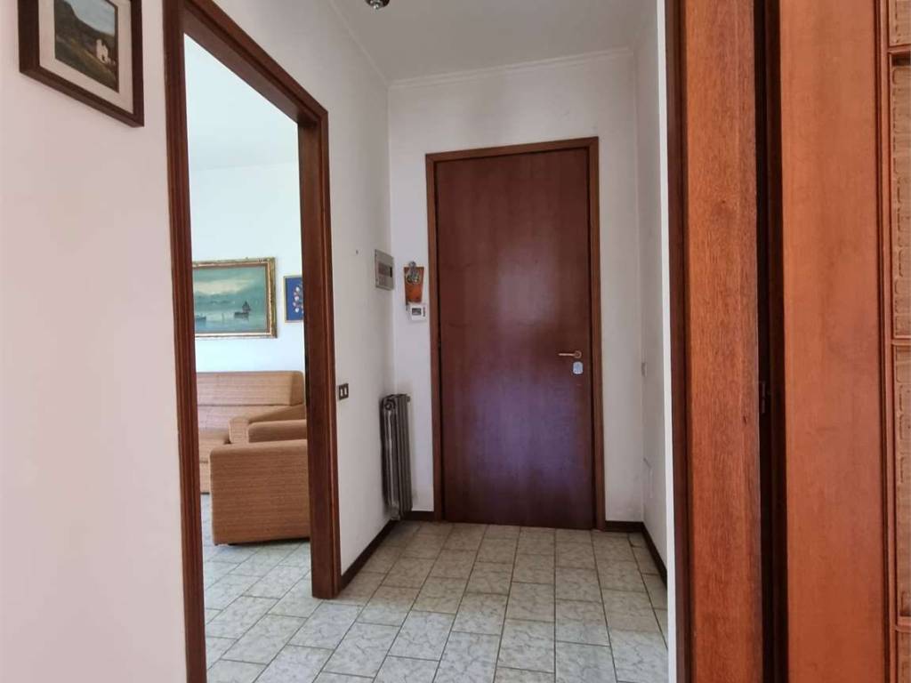 Appartamento a Casciago in VIA POZZI, 12 - Foto 5
