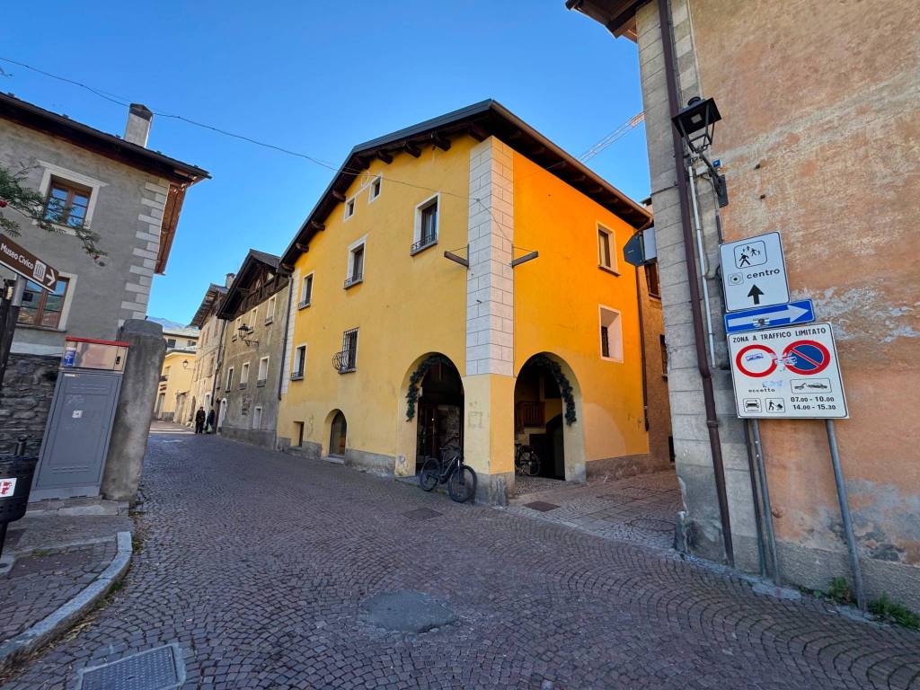 Appartamento a Bormio in Via De Simoni, 25 - Foto 2