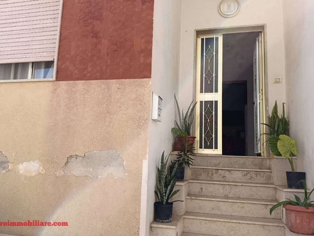 Casa indipendente a Scicli in Via Francesco Bacone - Foto 4