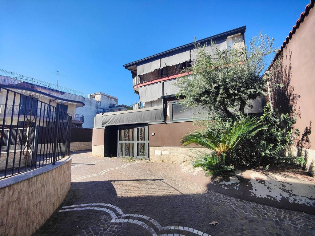 Villa a Cardito in Corso Italia, 45 - Foto 2