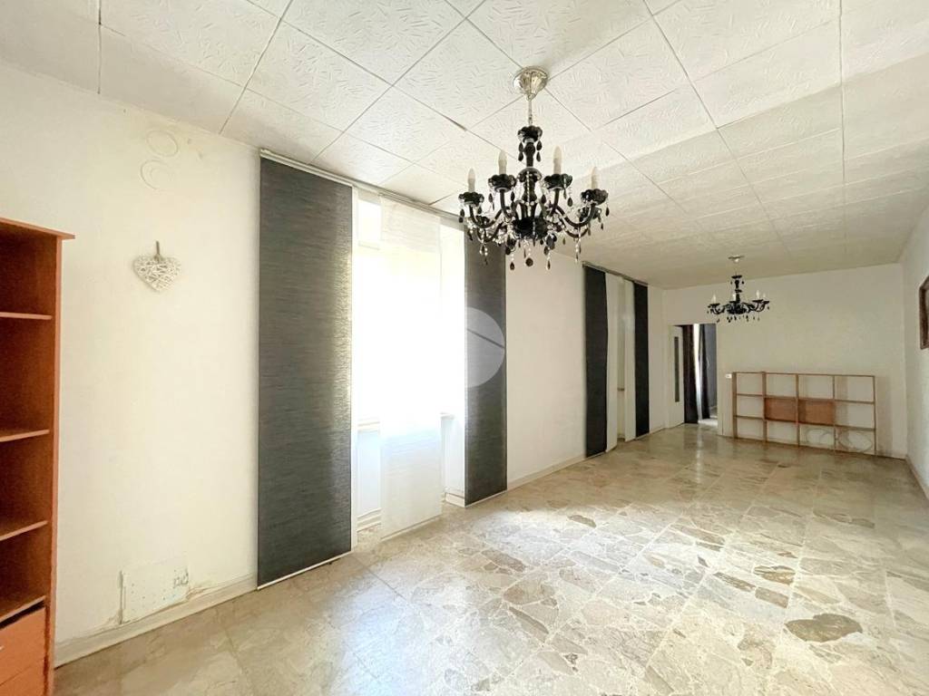 Casa indipendente a Breno in Piazza Vittoria, 1 - Foto 2
