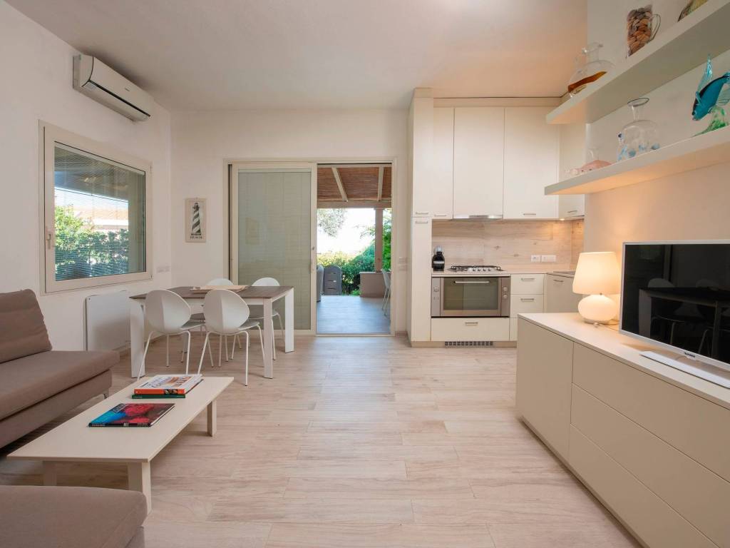 Villa a Pula in Località Is Molas - Foto 3